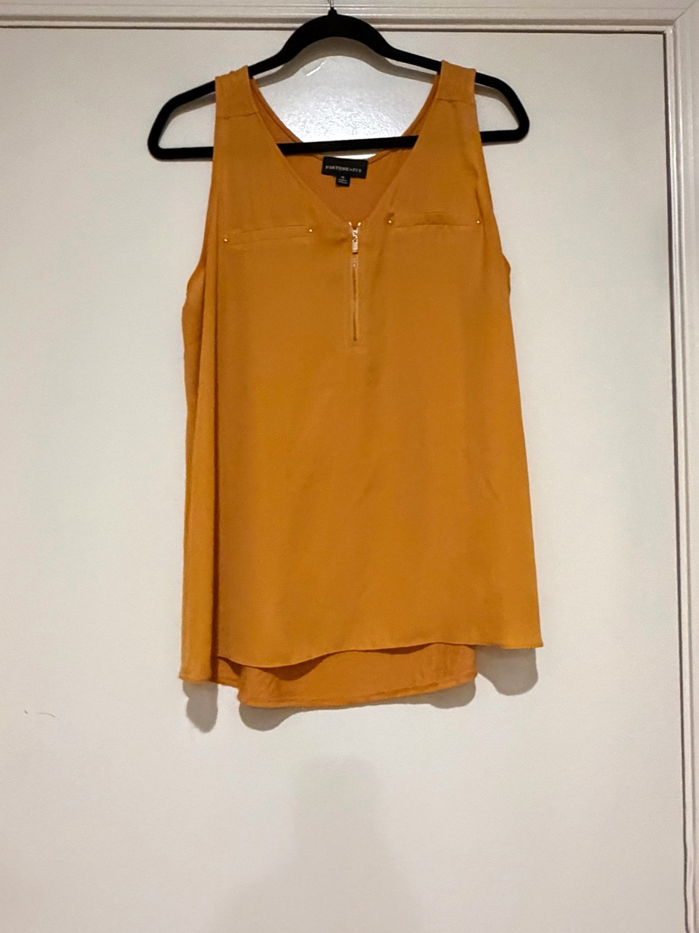 Worthington V-Neck Mustard Zip-Front Sleeveless Camisole